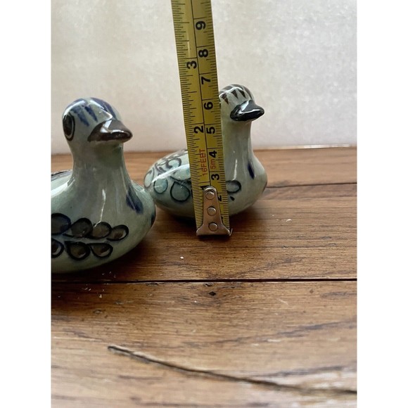 Set of 2 Tonala Mexican Pottery Hand Painted Bird Candle Holders Folk Art Signed - Picture 5 of 6